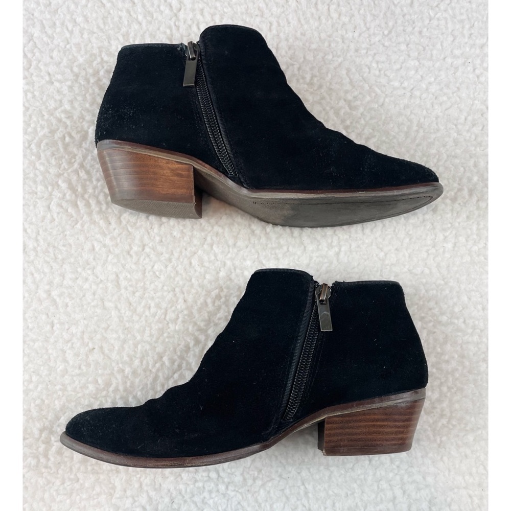 CROWN VINTAGE • Black Suede Leather Tabitha Heeled Ankle Booties, 5.5 - Picture 6 of 16
